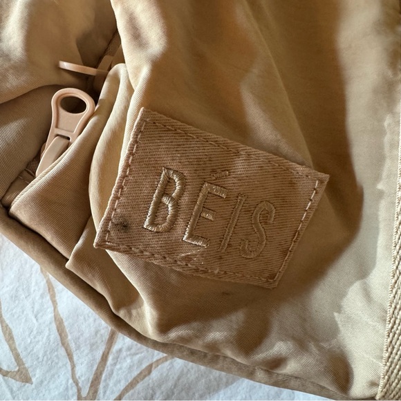 Beis Sport Backpack - Picture 4 of 7